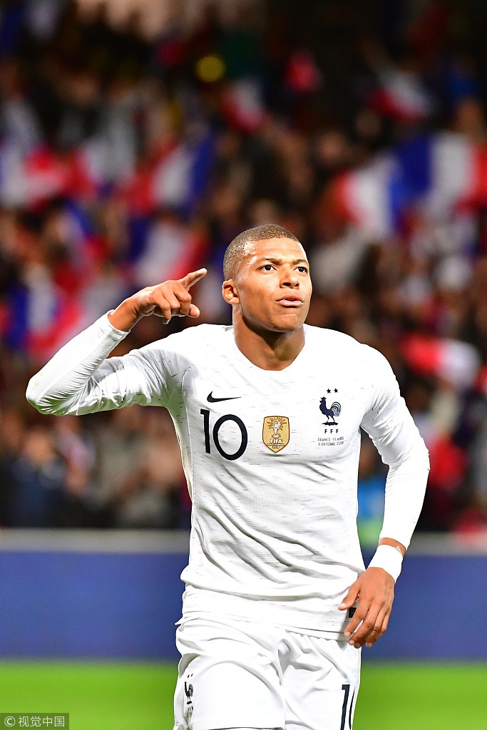 町田泽维亚3-1神户胜利船夺冠，藤尾翔太双响，相马勇纪破门（藤尾翔太梅开二度、相马勇纪建功，町田泽维亚3-1击退神户胜利船加冕冠军）