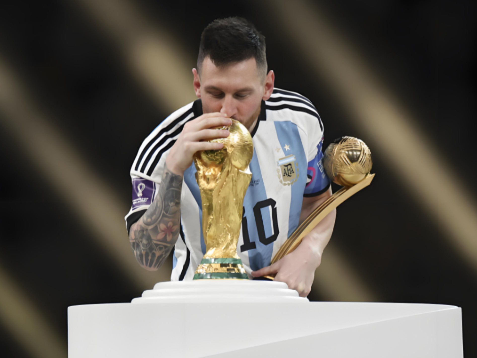 DO：纽卡拒绝了利物浦对伊萨克的正式报价（纽卡回绝利物浦对伊萨克的官方报价）