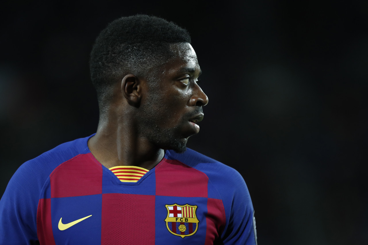 帽子戏法，莱万当选塞尔塔vs巴萨全场最佳（莱万戴帽，荣膺塞尔塔战巴萨全场最佳）