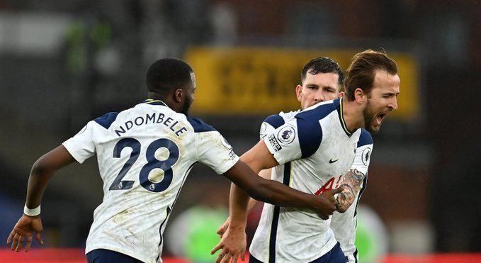 马克西表现不佳，本赛季得分首场不足20分（马克西状态低迷，本赛季首次得分未达20分）