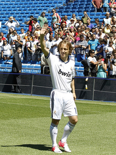 罗马诺：阿劳霍将缺席对阵阿拉维斯的比赛，决定已于今日做出（罗马诺：阿劳霍确认缺席战阿拉维斯，决定已于今日敲定）