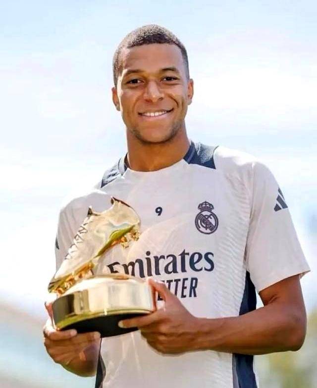 库杜斯：加纳在世界杯抽到英格兰？能和他们一组挺不错的（库杜斯：若世界杯抽中英格兰，与其同组会是好事）