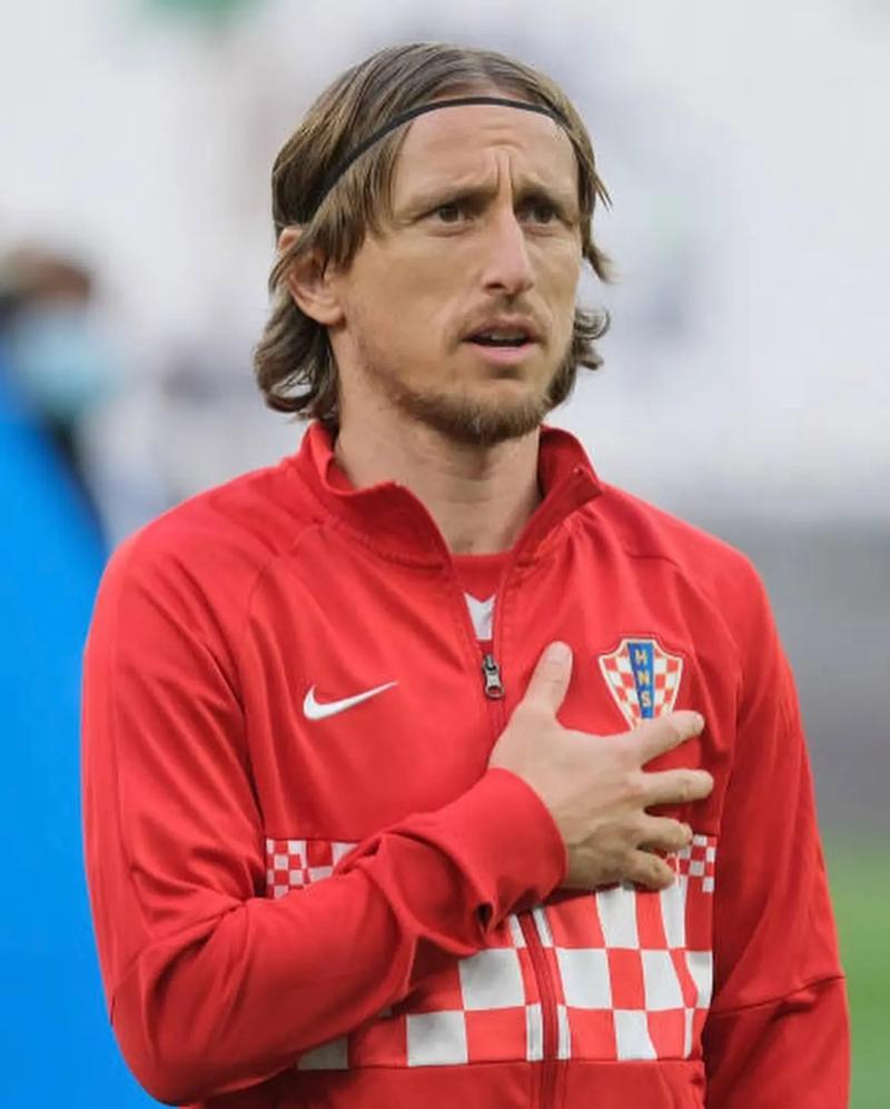 外媒：谢菲联、美因茨等多家俱乐部有意韩国国脚边卫薛英佑（外媒称谢菲联、美因茨等队有意引进韩国国脚边后卫薛英佑）