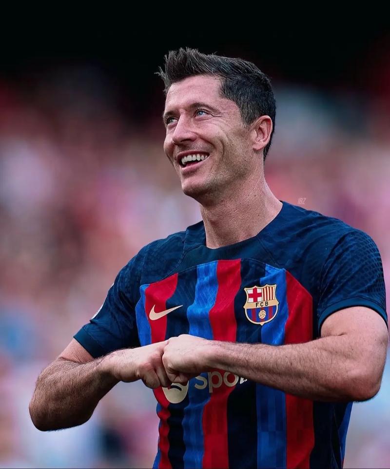 广东男篮防守反击轻取上海（广东男篮快攻致胜，轻松击败上海）