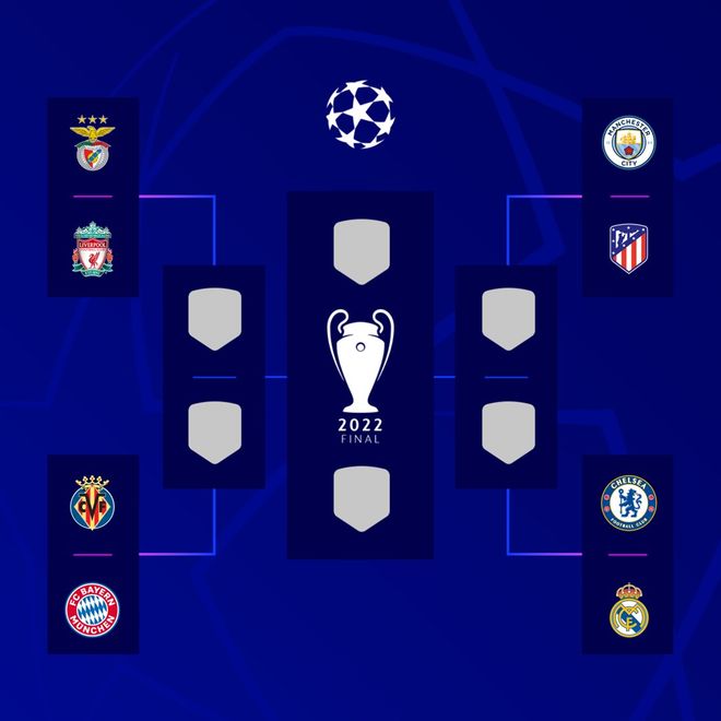 亚泰为客场全勤球迷颁发纪念证书，谭龙、徐浩峰等人参与颁奖（谭龙、徐浩峰等为亚泰客场全勤球迷颁发纪念证书）