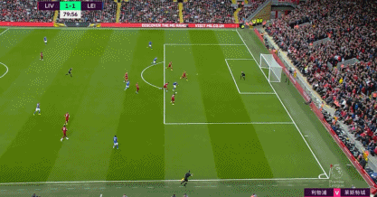 布冯：意大利唯一缺点是偶尔“短路”；无欧战踢是米兰的优势（布冯称意大利唯一短板是偶尔“断电”，无欧战让米兰占优）