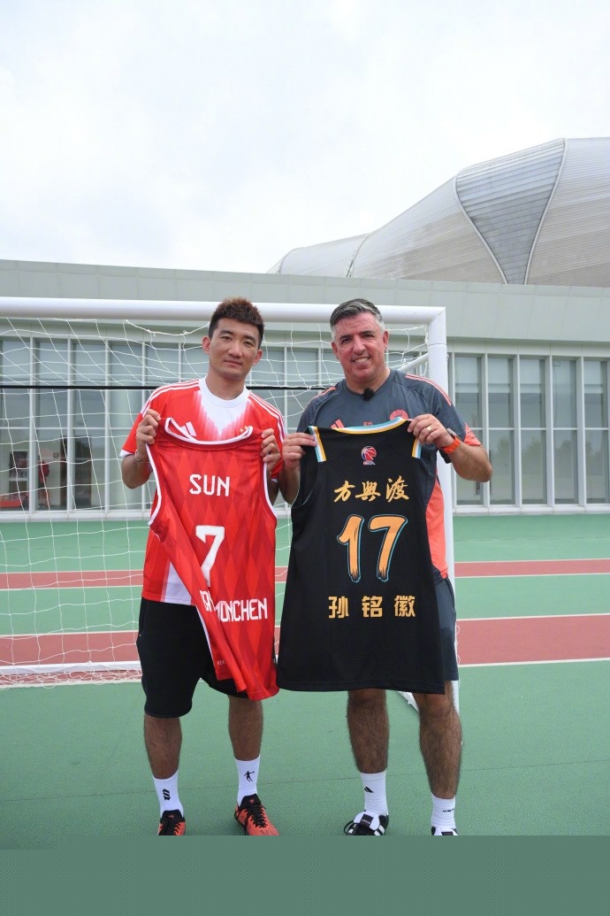 文班vs卢卡，盾与矛；特雷·杨这么便宜？